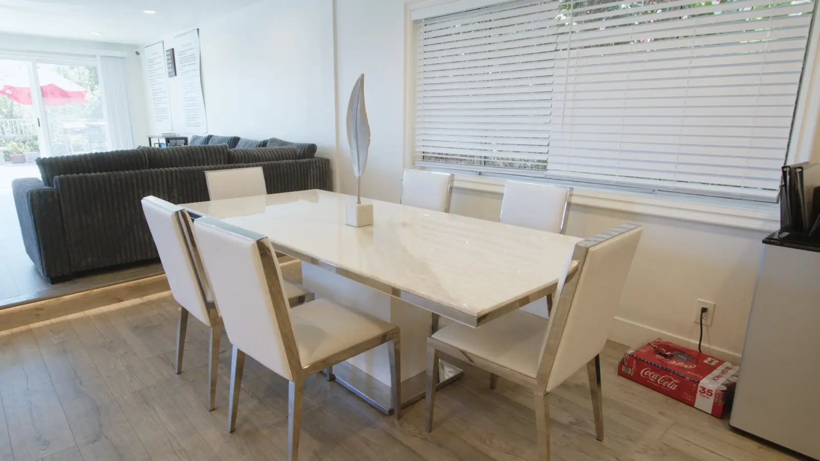 Family-style dining room at LACATC in Encino